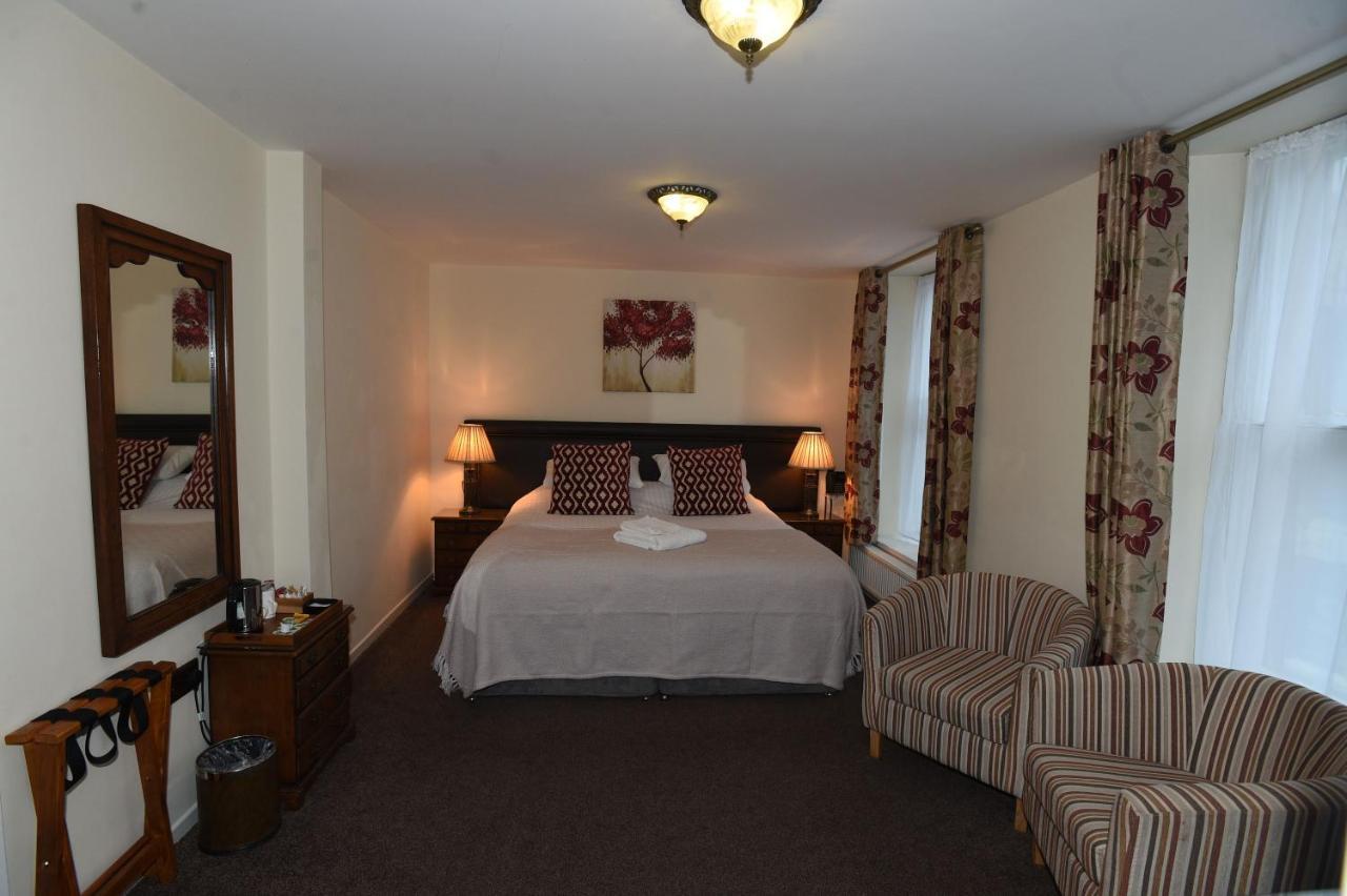 Ty Dre Town House Hotel Карнарфон Екстериор снимка