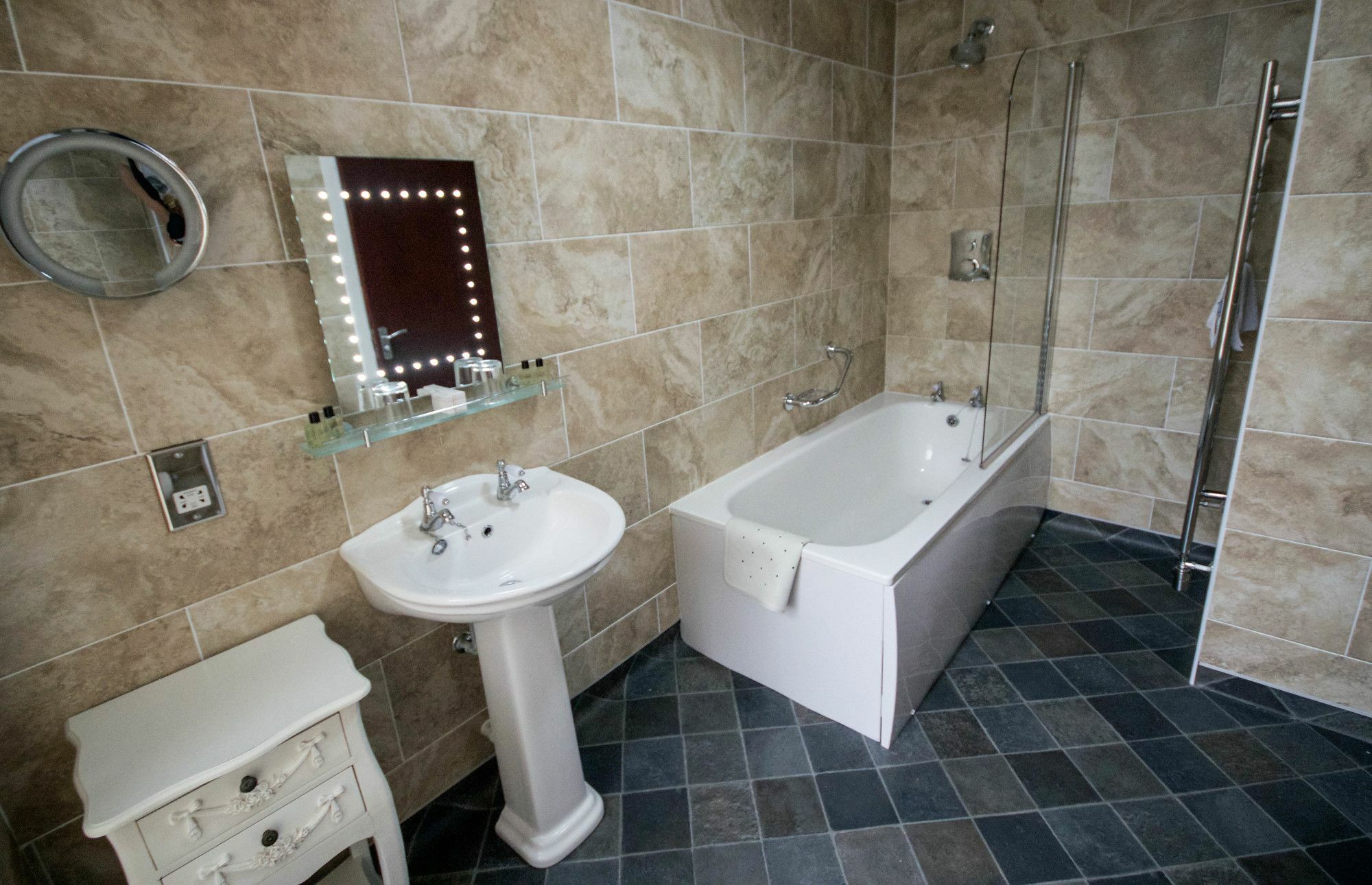Ty Dre Town House Hotel Карнарфон Екстериор снимка